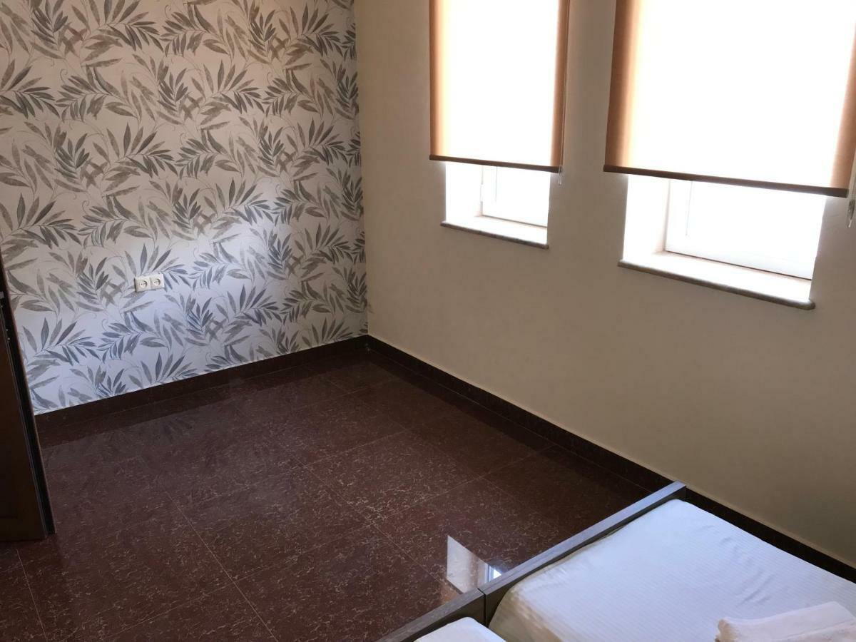 Liko Hostel Γιερεβάν Εξωτερικό φωτογραφία