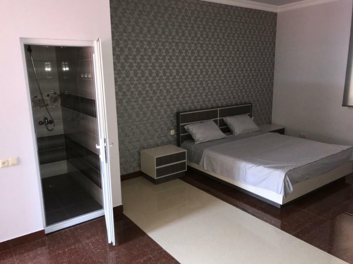 Liko Hostel Γιερεβάν Εξωτερικό φωτογραφία