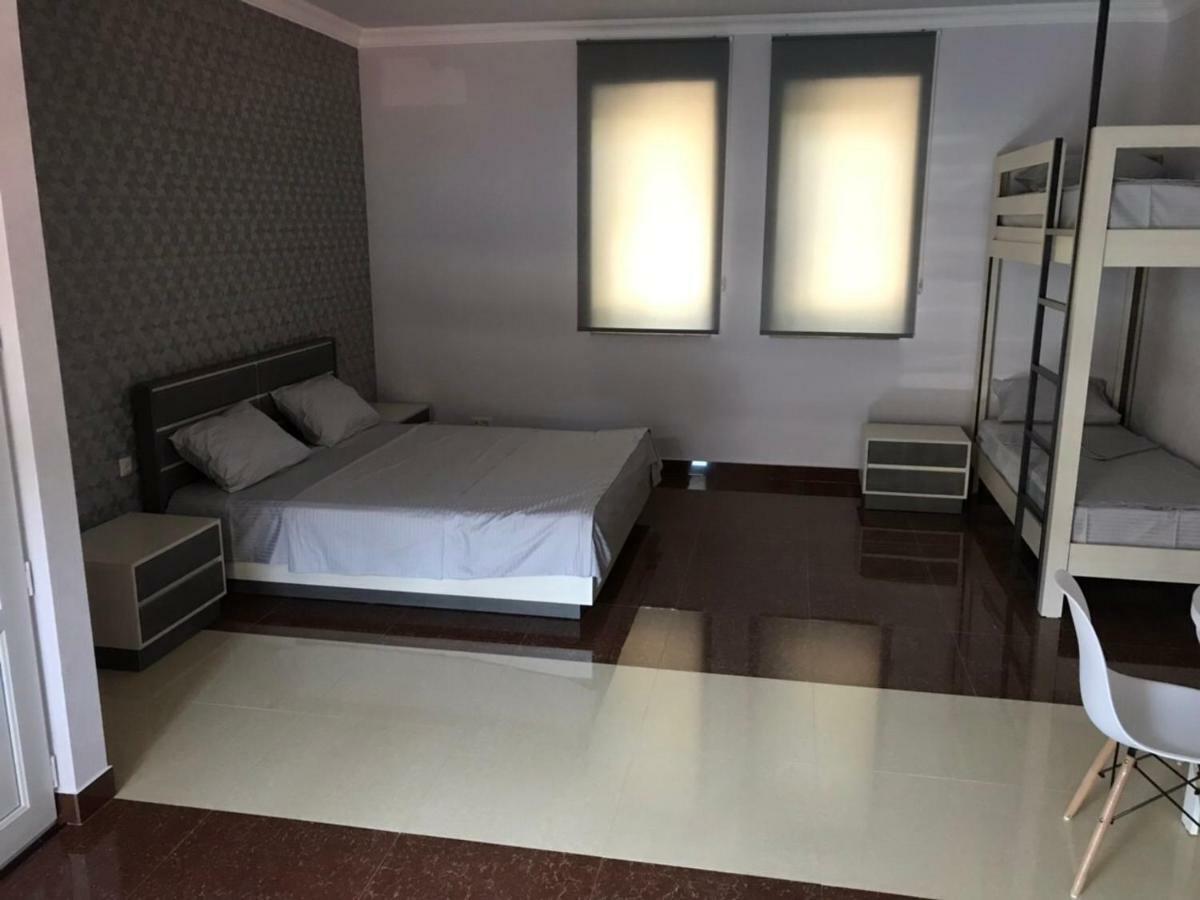 Liko Hostel Γιερεβάν Εξωτερικό φωτογραφία